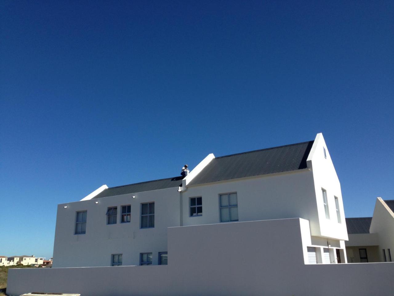 Perfect 10 - 10 To 13 Sleeper Luxury Holiday Home Breakage Deposit Of R2500 Per Weekend Lease Langebaan Ngoại thất bức ảnh
